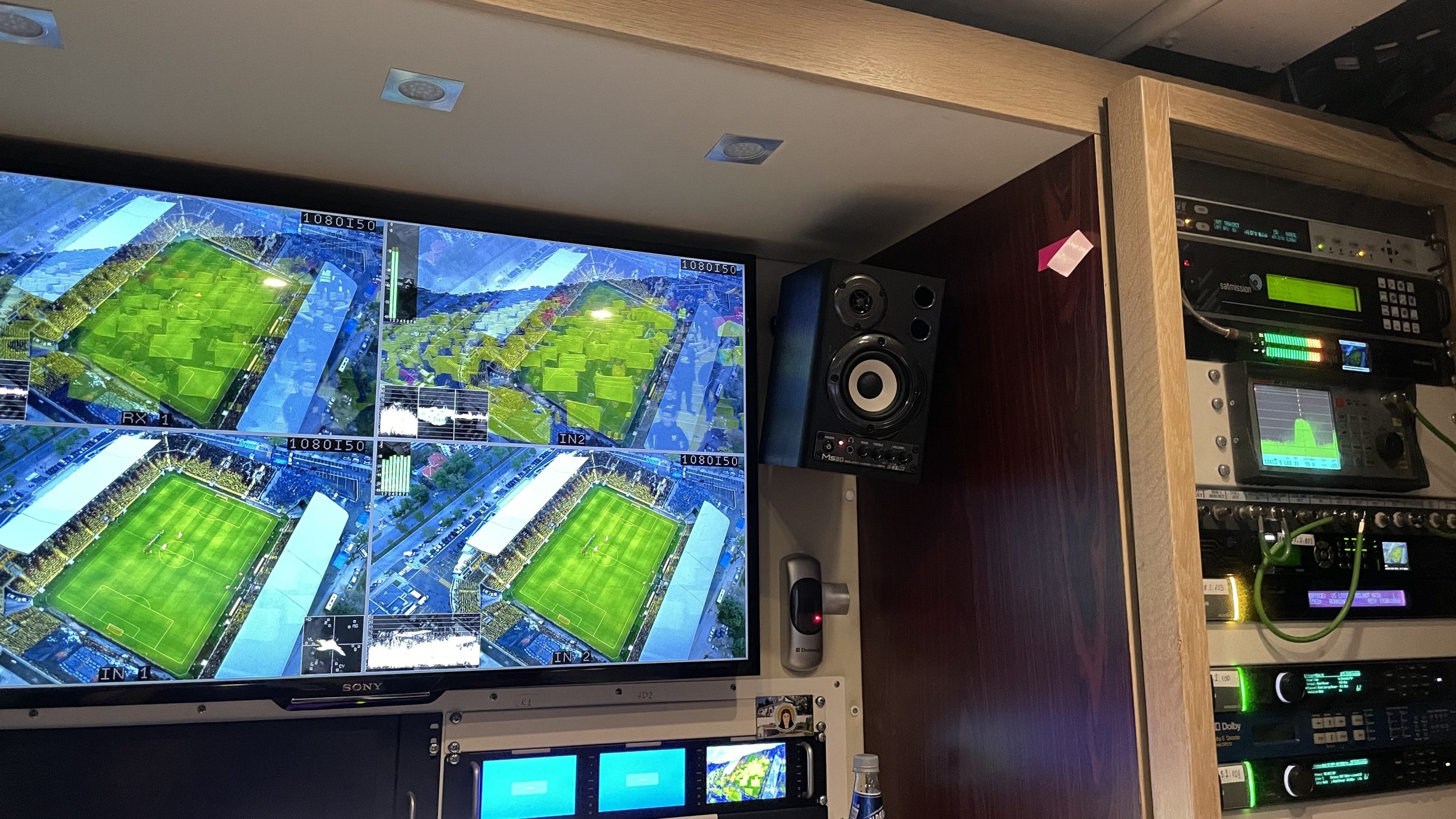 TV1 Broadcast Company was part of the return of Botev (Plovdiv) to its stadium "Hristo Botev"